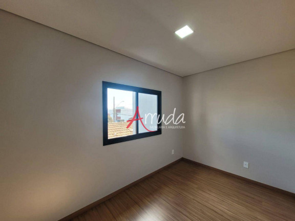 Imagem Sobrado com 3 Quartos à Venda, 133 m² em Parque Verde - Cascavel