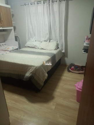 Imagem Imóvel com 2 Quartos à Venda, 20 m² em Jardim Algarve - Alvorada Imagem Imóvel com 2 Quartos à Venda, 20 m² em Jardim Algarve - Alvorada