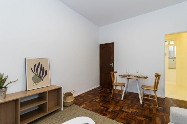 Imagem Apartamento com 1 Quarto à Venda, 46 m² em Humaitá - Rio De Janeiro Imagem Apartamento com 1 Quarto à Venda, 46 m² em Humaitá - Rio De Janeiro