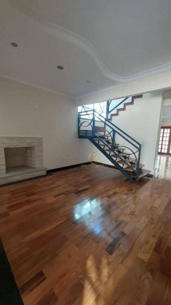 Imagem Sobrado com 3 Quartos à Venda, 251 m² em Jardim América - São José Dos Campos Imagem Sobrado com 3 Quartos à Venda, 251 m² em Jardim América - São José Dos Campos