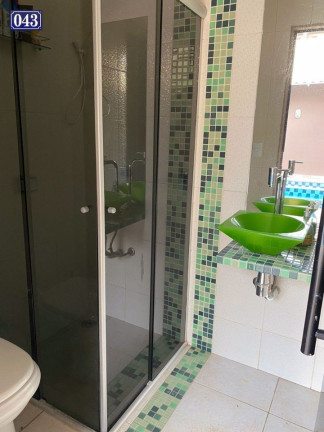 Imagem Casa com 4 Quartos à Venda, 300 m² em Coliseu - Londrina Imagem Casa com 4 Quartos à Venda, 300 m² em Coliseu - Londrina
