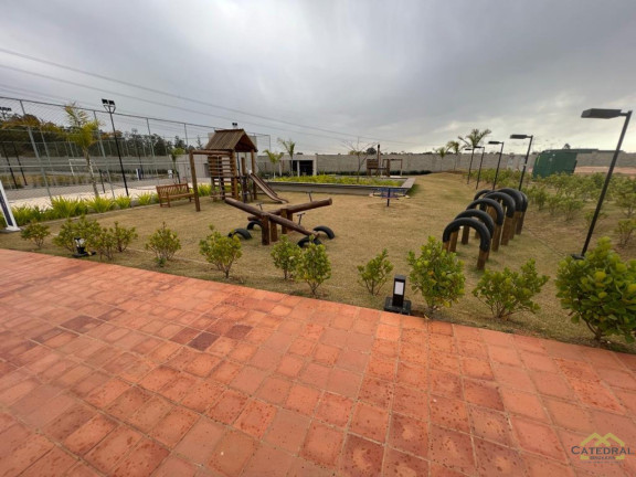 Imagem Terreno à Venda, 300 m² em Medeiros - Jundiaí Imagem Terreno à Venda, 300 m² em Medeiros - Jundiaí