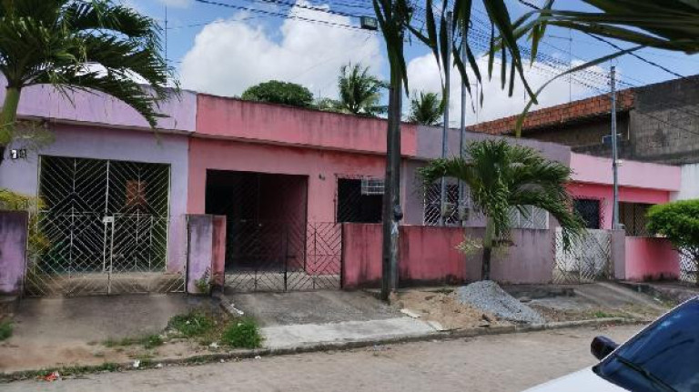 Casa com 3 Quartos à Venda, 150 m² em Bairro Novo - Carpina