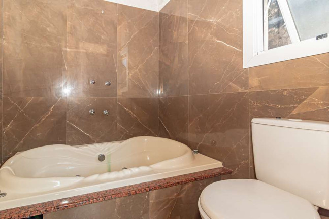 Imagem Imóvel com 3 Quartos à Venda, 170 m² em Auxiliadora - Porto Alegre