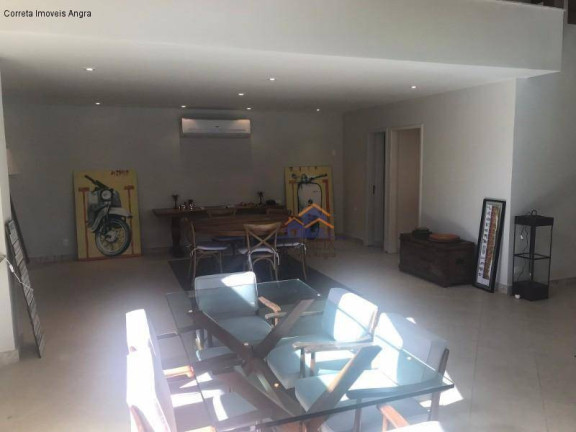 Imagem Casa com 8 Quartos para Temporada, 656 m² em Vila Velha - Angra Dos Reis