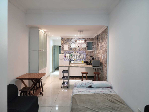 Imagem Apartamento com 1 Quarto à Venda, 24 m² em Copacabana - Rio De Janeiro