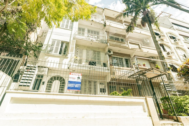 Imagem Imóvel com 2 Quartos à Venda, em Bom Fim - Porto Alegre Imagem Imóvel com 2 Quartos à Venda, em Bom Fim - Porto Alegre