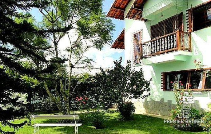 Imagem Casa com 3 Quartos à Venda, 460 m² em Golfe - Teresópolis