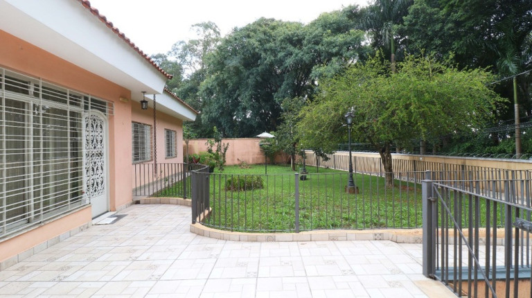 Casa com 4 Quartos à Venda, 179 m² em Jardim Peri Peri - São Paulo