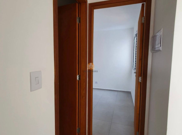Imagem Imóvel com 2 Quartos à Venda, 34 m² em Vila Elze - São Paulo