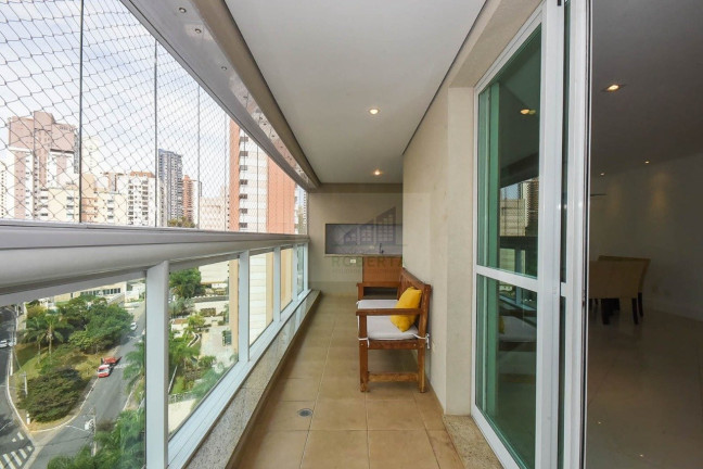 Imagem Apartamento com 3 Quartos à Venda, 193 m² em Vila Suzana - São Paulo