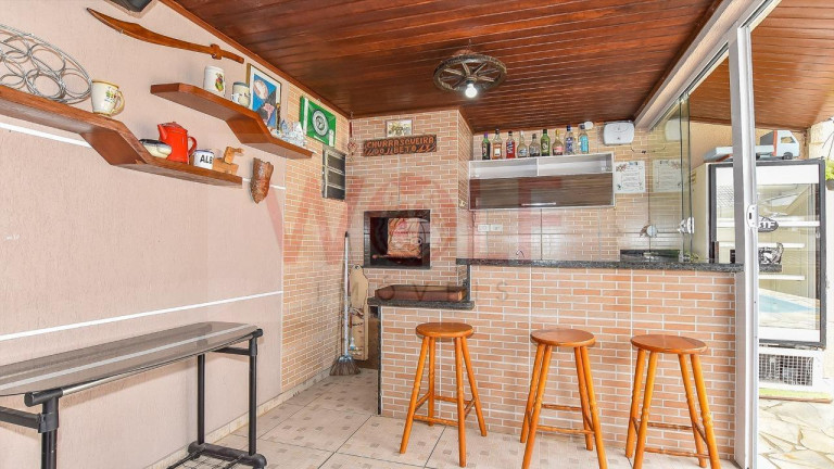 Imagem Casa com 4 Quartos à Venda, 243 m² em Pilarzinho - Curitiba