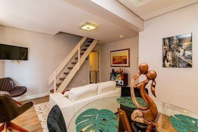 Imagem Apartamento com 3 Quartos à Venda, 133 m² em Cidade Baixa - Porto Alegre Imagem Apartamento com 3 Quartos à Venda, 133 m² em Cidade Baixa - Porto Alegre