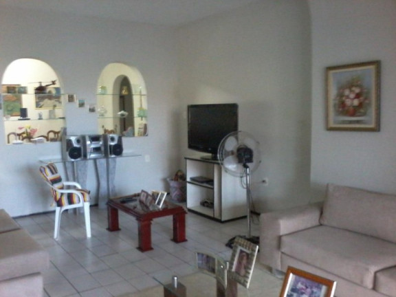 Imagem Imóvel com 4 Quartos à Venda, 4.200 m² em Cágado - Maracanaú
