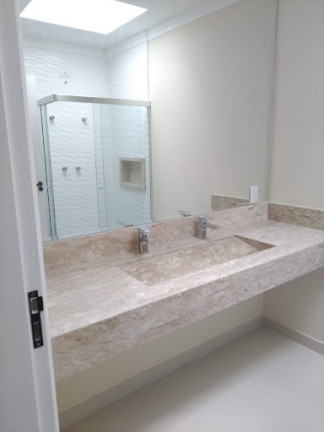 Imagem Sobrado com 3 Quartos à Venda, 470 m² em Parque Renato Maia - Guarulhos Imagem Sobrado com 3 Quartos à Venda, 470 m² em Parque Renato Maia - Guarulhos