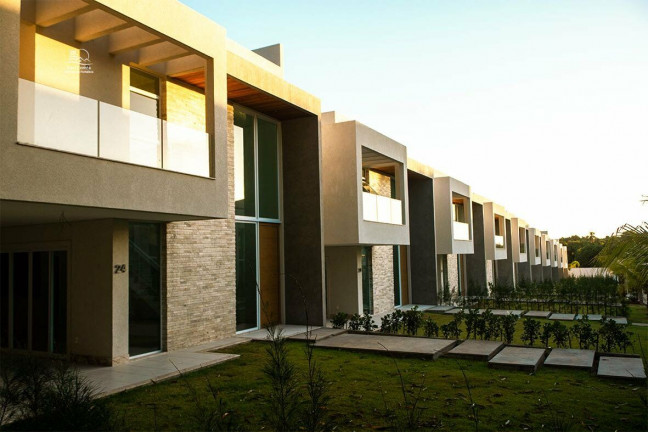 Imagem Casa com 4 Quartos à Venda, 229 m² em Sabiaguaba - Fortaleza