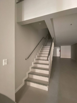 Imagem Sala Comercial à Venda, 160 m² em Centro - Balneário Camboriú Imagem Sala Comercial à Venda, 160 m² em Centro - Balneário Camboriú