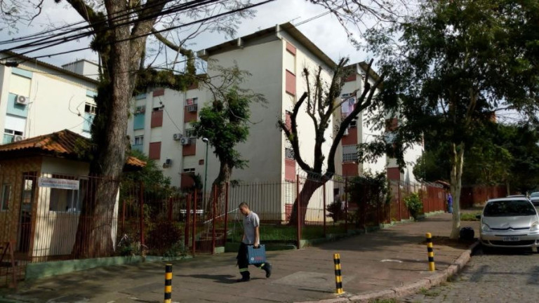 Imagem Apartamento com 2 Quartos à Venda, 49 m² em Santo Antônio - Porto Alegre Imagem Apartamento com 2 Quartos à Venda, 49 m² em Santo Antônio - Porto Alegre