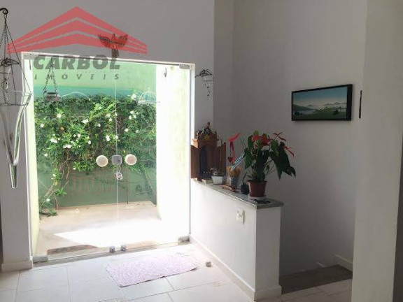 Imagem Casa com 3 Quartos à Venda, 372 m² em Horto De Santo Antonio - Jundiaí
