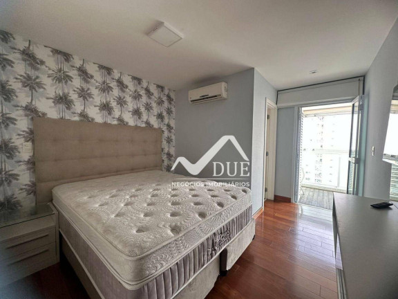 Imagem Apartamento com 3 Quartos à Venda, 191 m² em Embaré - Santos