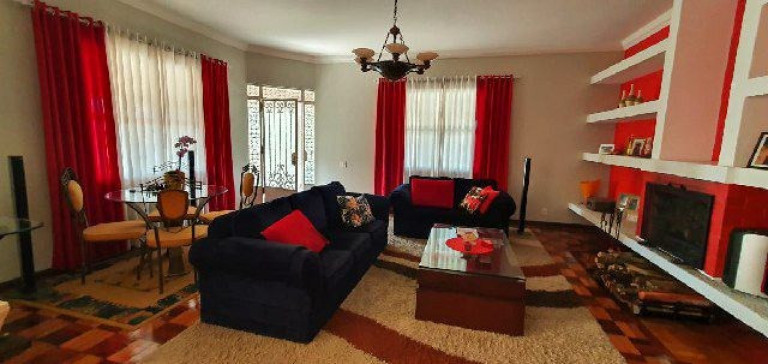Imagem Casa com 4 Quartos à Venda, 354 m² em Granja Guarani - Teresópolis Imagem Casa com 4 Quartos à Venda, 354 m² em Granja Guarani - Teresópolis