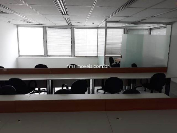 Imagem Sala Comercial para Alugar, 133 m² em Itaim Bibi - São Paulo Imagem Sala Comercial para Alugar, 133 m² em Itaim Bibi - São Paulo