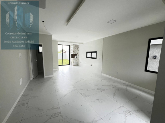 Imagem Casa com 3 Quartos à Venda, 115 m² em Rio Vermelho - Florianópolis Imagem Casa com 3 Quartos à Venda, 115 m² em Rio Vermelho - Florianópolis