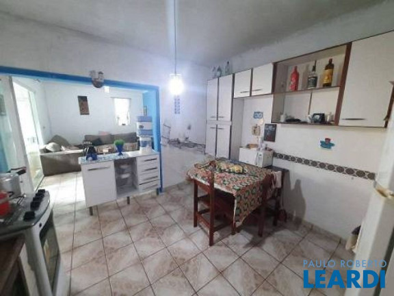 Imagem Casa com 2 Quartos à Venda, 142 m² em Vila Floresta - Santo André Imagem Casa com 2 Quartos à Venda, 142 m² em Vila Floresta - Santo André