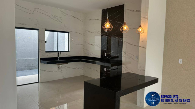 Imagem Casa com 3 Quartos à Venda, 200 m² em Carolina Parque - Goiânia Imagem Casa com 3 Quartos à Venda, 200 m² em Carolina Parque - Goiânia