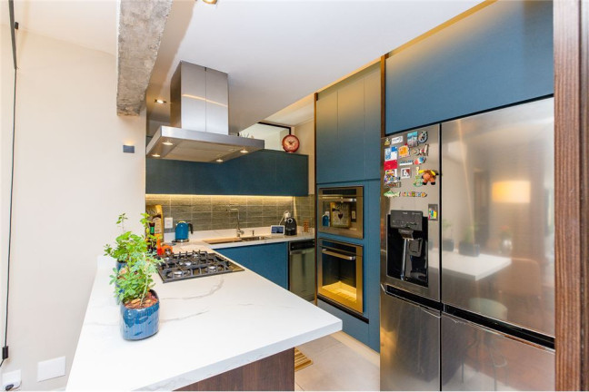 Imagem Apartamento com 2 Quartos à Venda, 75 m² em Moema - São Paulo