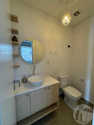 Imagem Sobrado com 3 Quartos à Venda, 169 m² em Praia Dos Amores - Balneário Camboriú