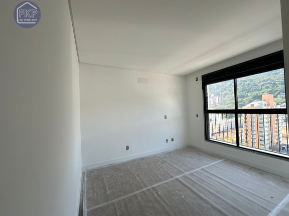 Imagem Apartamento com 3 Quartos à Venda, 117 m² em Centro - Florianópolis Imagem Apartamento com 3 Quartos à Venda, 117 m² em Centro - Florianópolis