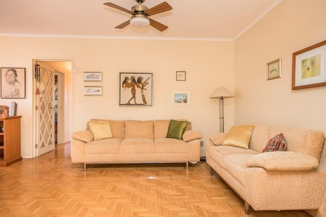 Imagem Apartamento com 3 Quartos à Venda, 109 m² em Auxiliadora - Porto Alegre Imagem Apartamento com 3 Quartos à Venda, 109 m² em Auxiliadora - Porto Alegre