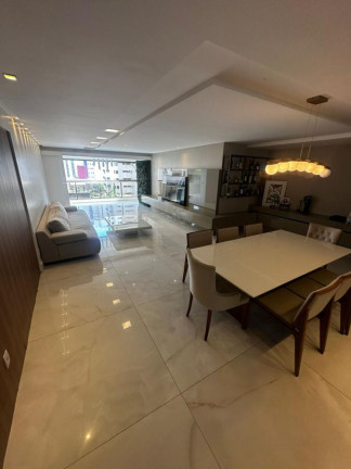 Imagem Apartamento com 4 Quartos à Venda, 190 m² em Jaqueira - Recife