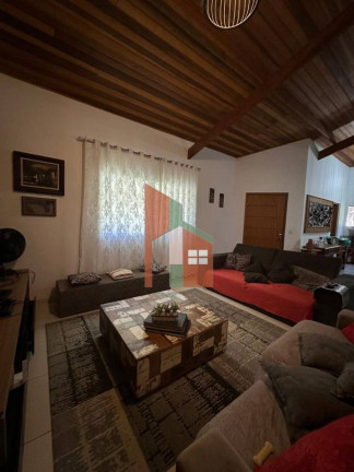 Imagem Casa de Condomínio com 3 Quartos à Venda, 1.000 m² em Rio Abaixo