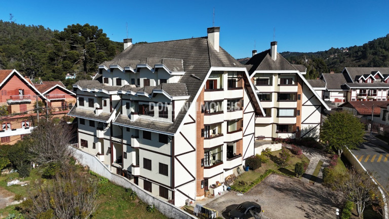 Imagem Imóvel com 4 Quartos à Venda, 168 m² em Região Do Jaguaribe - Campos Do Jordão Imagem Imóvel com 4 Quartos à Venda, 168 m² em Região Do Jaguaribe - Campos Do Jordão