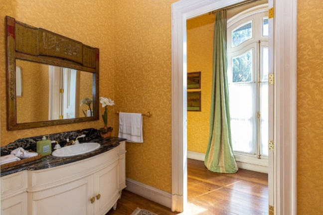 Imagem Casa com 6 Quartos à Venda, em Retiro Morumbi - São Paulo Imagem Casa com 6 Quartos à Venda, em Retiro Morumbi - São Paulo