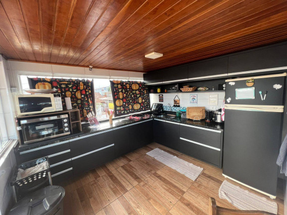 Imagem Casa com 3 Quartos à Venda, 162 m² em Maracanã - Praia Grande Imagem Casa com 3 Quartos à Venda, 162 m² em Maracanã - Praia Grande
