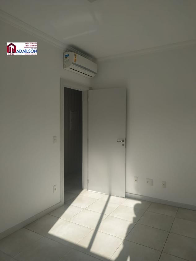 Imagem Imóvel com 3 Quartos à Venda, 