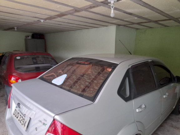 Imagem Casa com 3 Quartos à Venda, 300 m² em Residencial Maricá - Pindamonhangaba