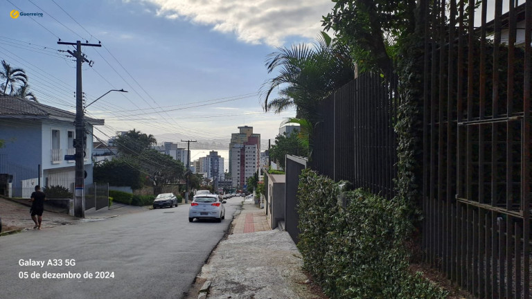 Imagem Imóvel com 5 Quartos à Venda, 450 m² em Agronômica - Florianópolis