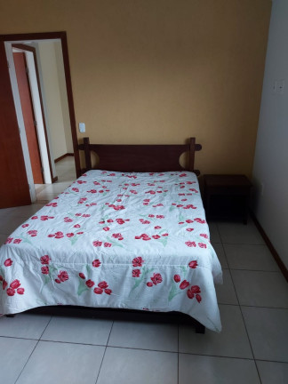 Imagem Casa com 4 Quartos à Venda, 450 m² em Nova Guarapari - Guarapari