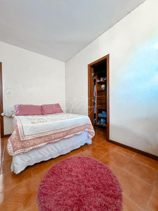 Imagem Casa com 4 Quartos à Venda, 371 m² em Estância Monazítica - Serra