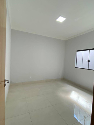 Imagem Casa com 3 Quartos à Venda, 104 m² em Loteamento Residencial Verona - Anápolis