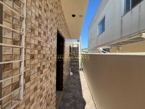 Imagem Casa com 7 Quartos à Venda, 180 m² em Real Parque - São José