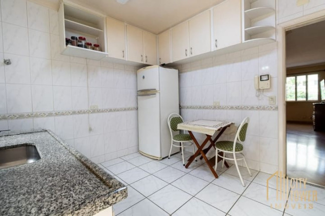 Imagem Casa com 2 Quartos à Venda, 143 m² em Cerqueira César - São Paulo