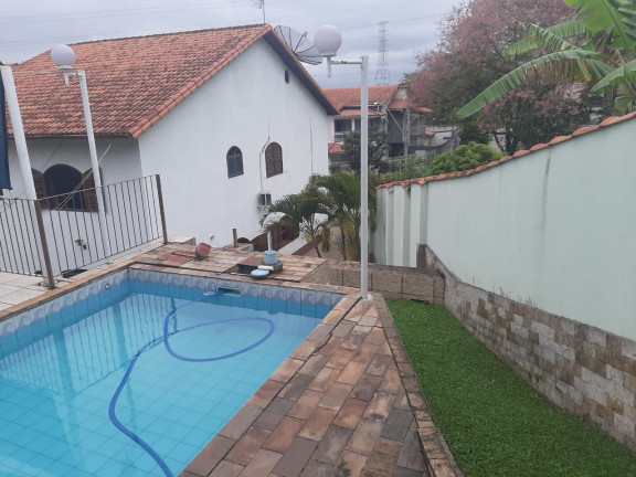 Casa com 4 Quartos à Venda, 317 m² em Jardim Belvedere - Volta Redonda