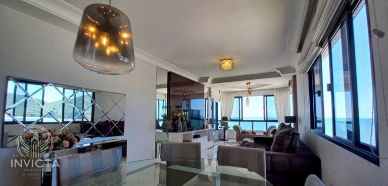 Imagem Apartamento com 3 Quartos à Venda, 140 m² em Barra Sul - Balneário Camboriú Imagem Apartamento com 3 Quartos à Venda, 140 m² em Barra Sul - Balneário Camboriú