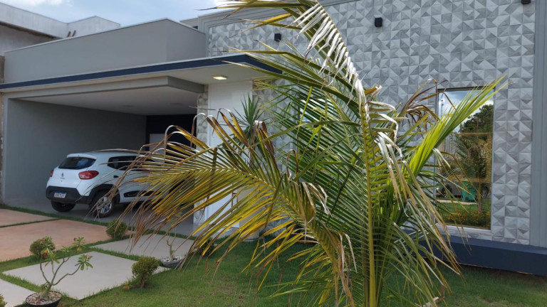 Imagem Casa com 3 Quartos à Venda, 176 m² em Condomínio Belvedere Ii - Cuiabá