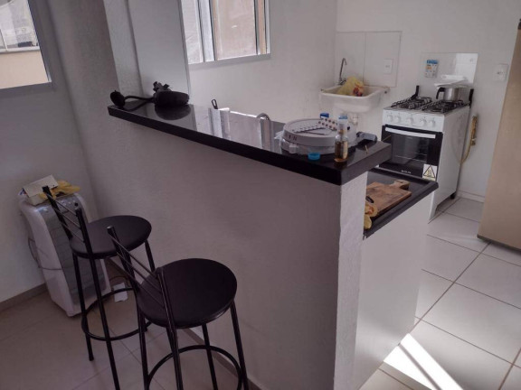 Imagem Apartamento com 2 Quartos à Venda, 40 m² em Jardim Palos Verdes - Botucatu